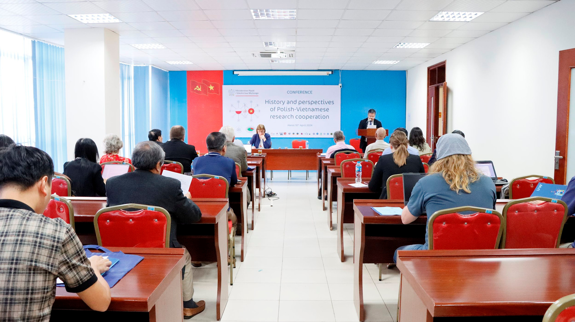 Viet Nam - Poland: Promoting cooperation in geological and mineral